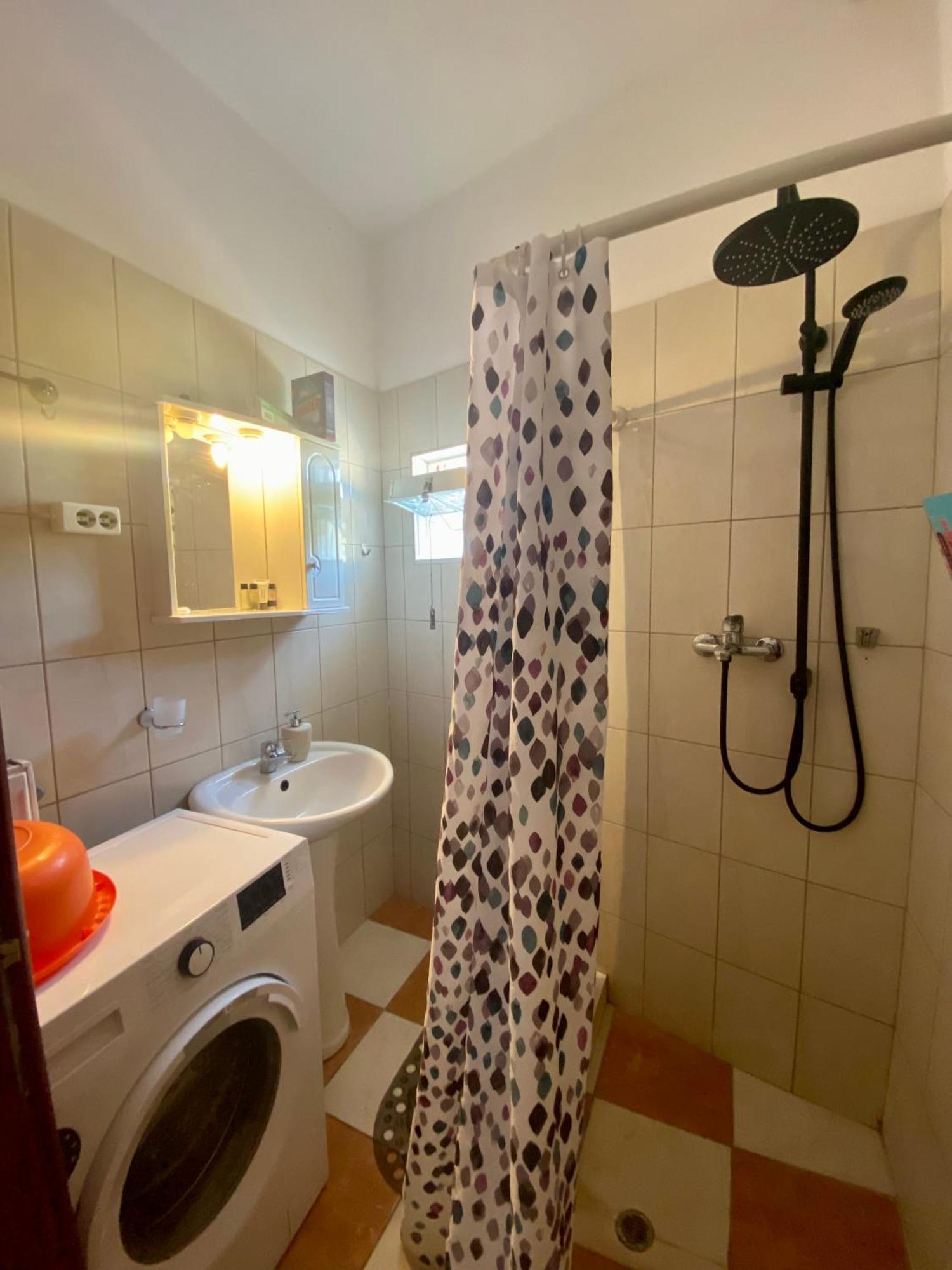 Zisis Apartments No2 Kavala Bagian luar foto