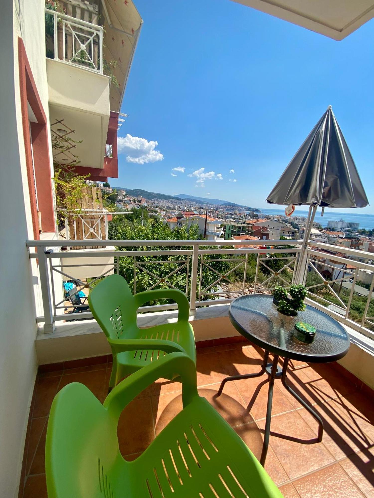 Zisis Apartments No2 Kavala Bagian luar foto